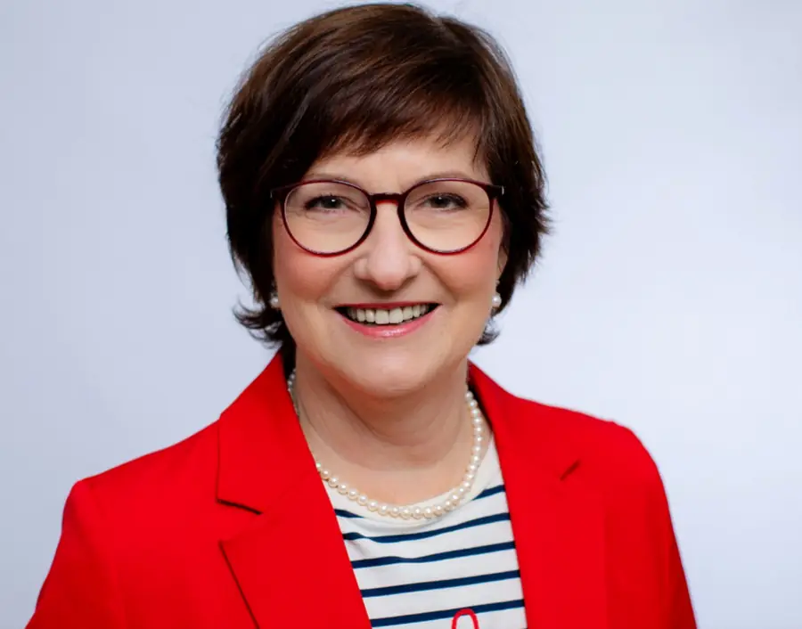Katja Oldenburg-Schmidt, Bürgermeisterin der Hansestadt Buxtehude